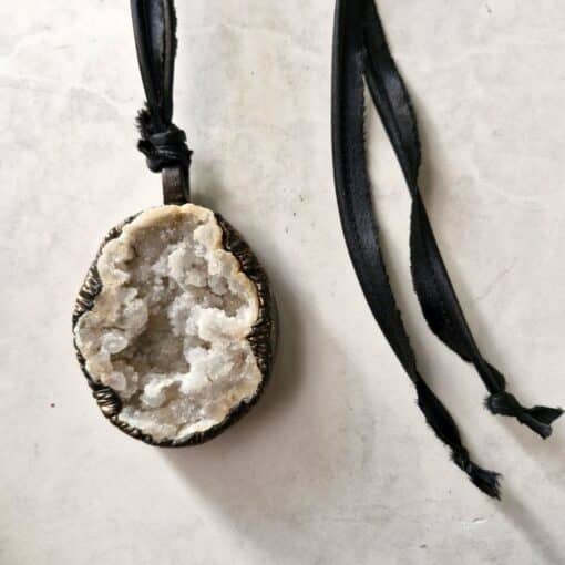 Quartz Geode Stone Necklace - Image 5