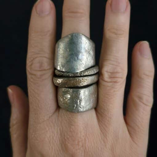 White Bronze Plated Alloy Rings (Set of 4) Size 9.5 - Image 2