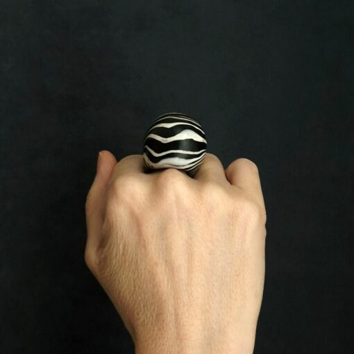 Zebra Patterned Ring Size 6 - Image 2