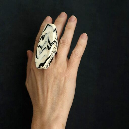 Vegan Ivory & Black Ring Size 8 - Image 2