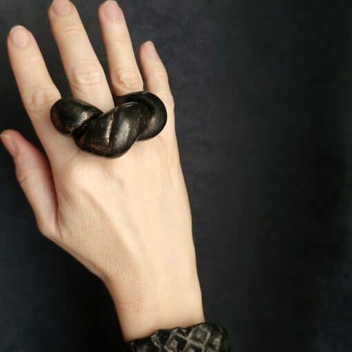 Black with Gold Sheen Sculptured Ring Size 8 - Image 2