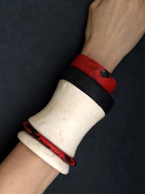 Vegan Ivory, Black & Red Bangle Stack Size S (Set of 5)