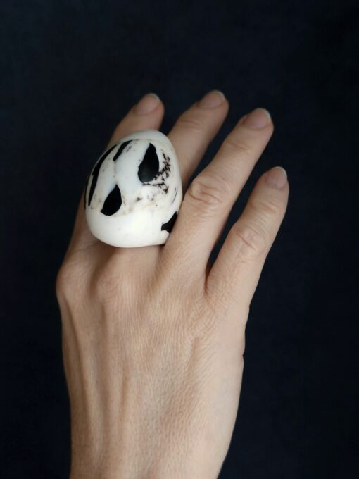 Vegan Ivory & Black Ring Size 8.5 - Image 2