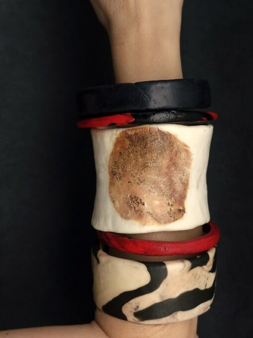 Vegan Ivory, Red & Black Bangle Stack Size L (Set of 5)