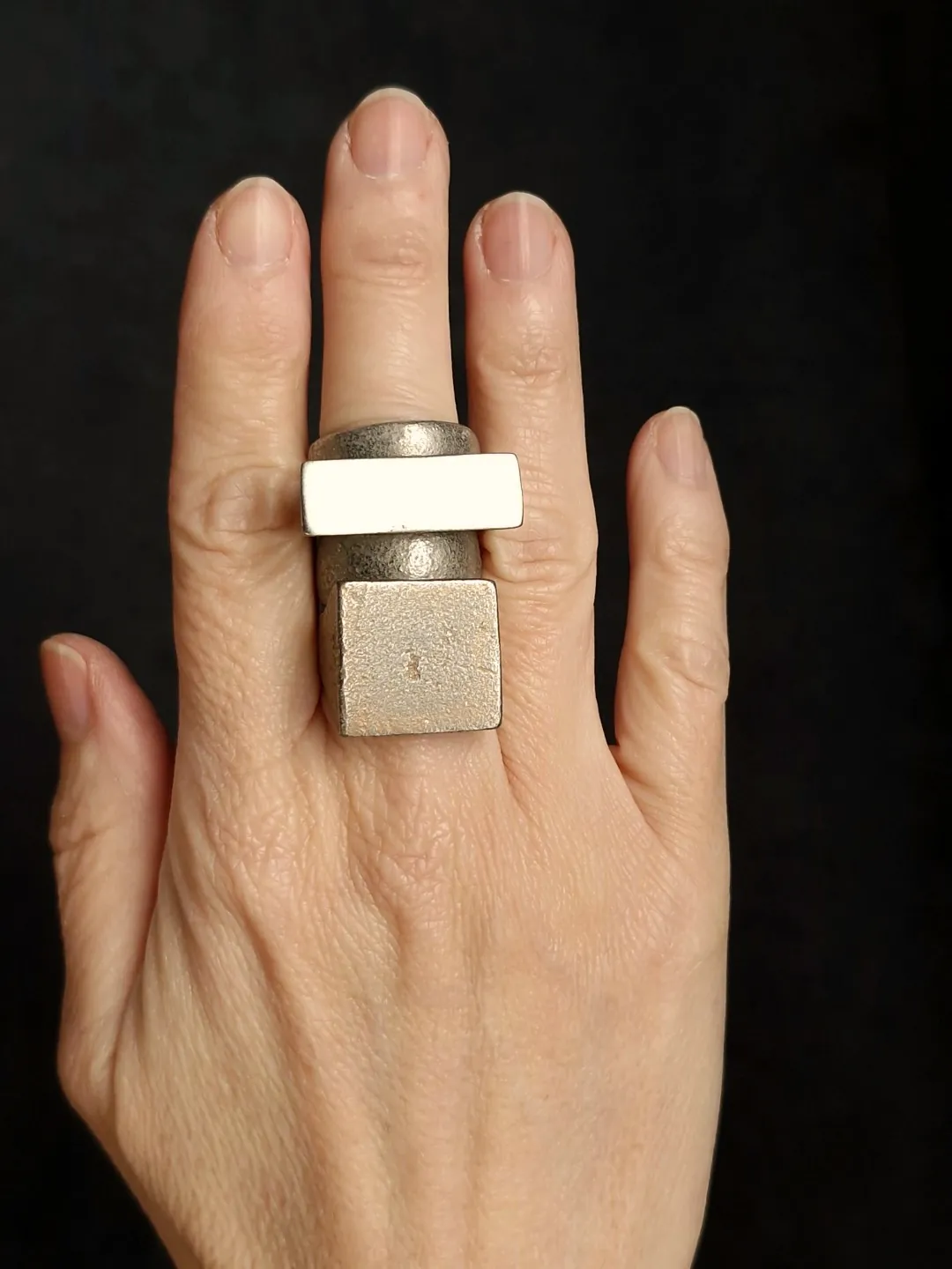 White Bronze Plated Alloy Rings (Set of 4) - Size 6 - Image 2