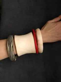 Alternative view of Vegan Ivory, Black & Red Bangle Set (Set of 4) - Size L