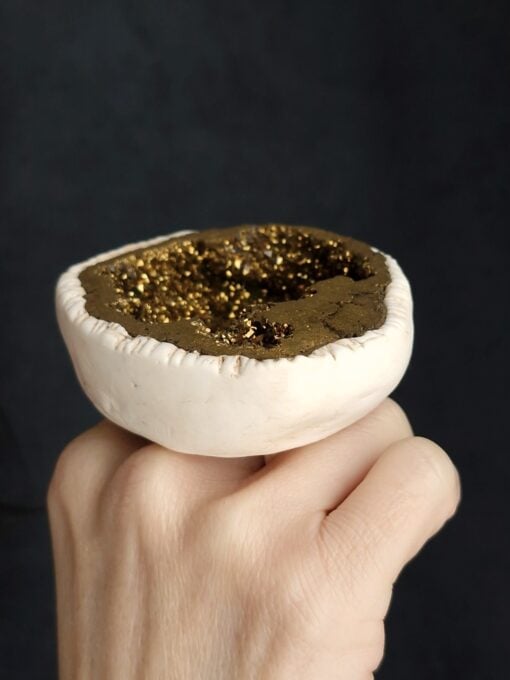Gold Aura Quartz Ring - Size 9 - Image 3