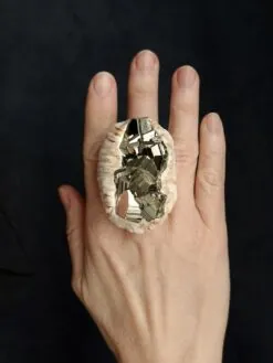 Alternative view of Pyrite Cluster Ring - Size 7