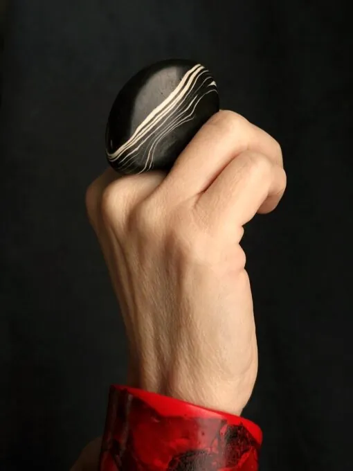 Red & Black Flat Cuff - Size M - Image 5