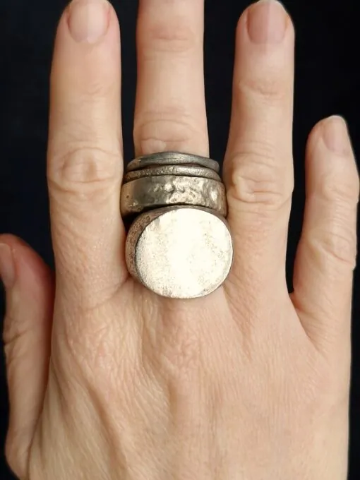 White Bronze Plated Alloy Rings (Set of 4) - Size 8.5 - Image 3