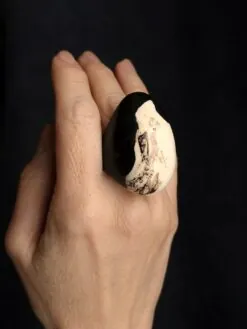 Vegan Ivory & Black Ring - Size 8