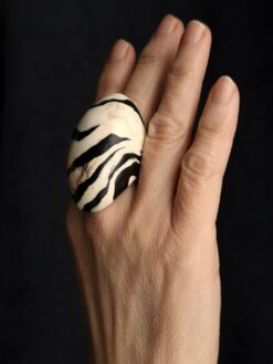 Vegan Ivory & Black Ring - Size 6.5
