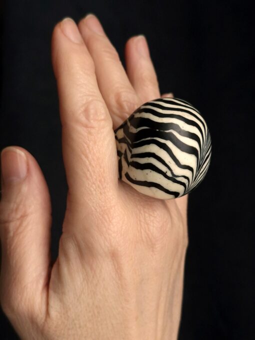 Black & Vegan Ivory Ring - Size 6 - Image 3