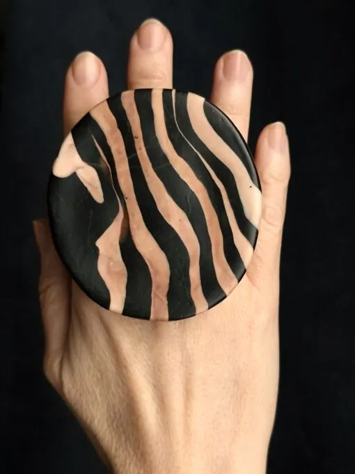 Vegan Ivory & Black Ring - Size 8