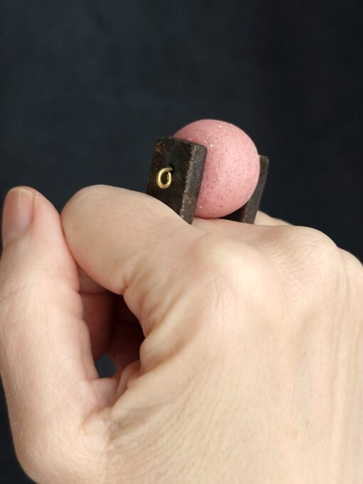 Pink & Black Spin Ring - Size 9.5 - Image 4