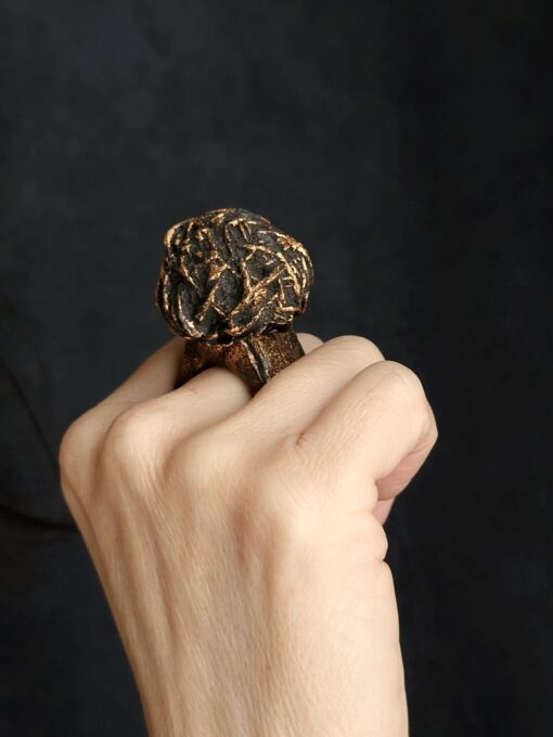 Black with Gold Sheen Sculptured Ring - Size 6.5 - Image 4