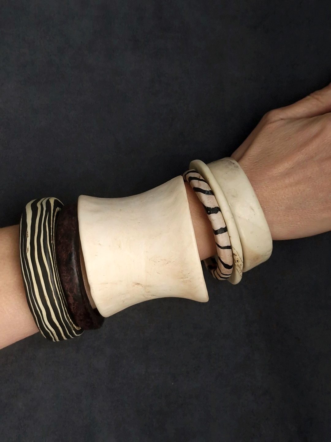 Black & Vegan Ivory Bangle Set (Set of 6) - Size M
