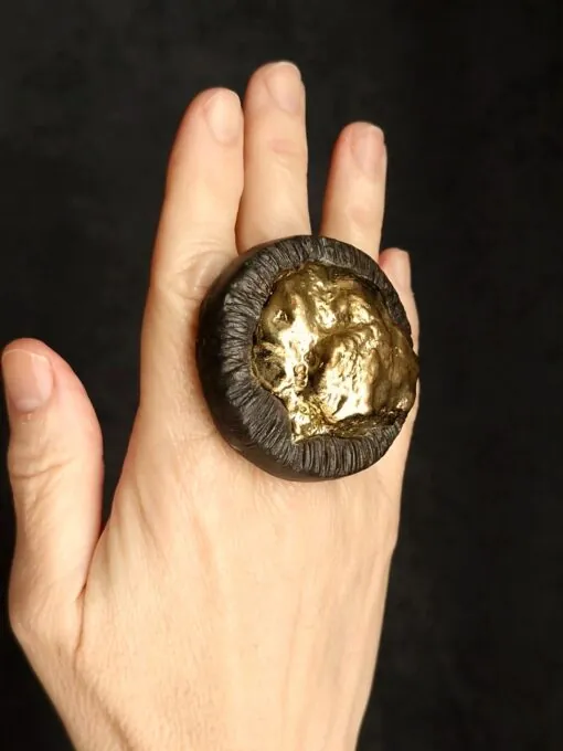 Gold Aura Quartz Ring - Size 7