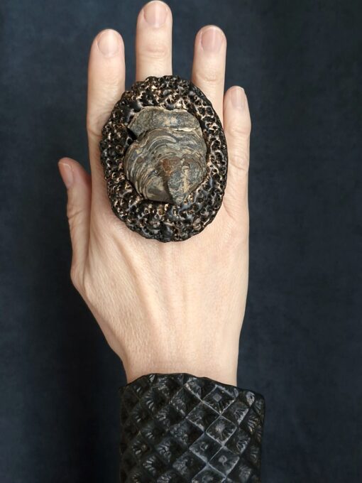 Black with Gold Sheen Baroque Cuff - Size S - M - Image 6