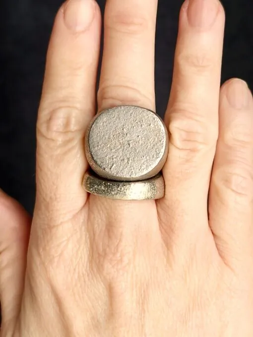 White Bronze Plated Alloy Rings (Set of 2) - Size 6.5 - Image 2