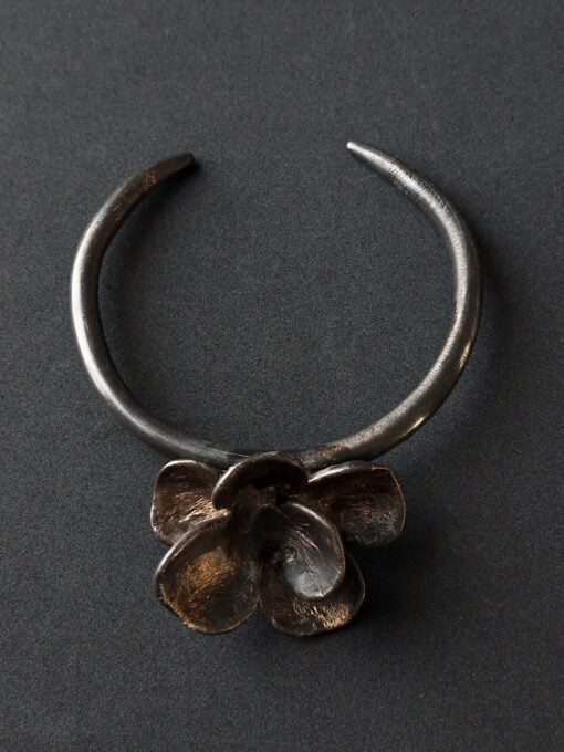 Black with Gold Sheen Collar Necklace - Adjustable Size - Image 2