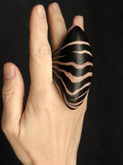 Alternative view of Brown & Black Ring - Size 9.5