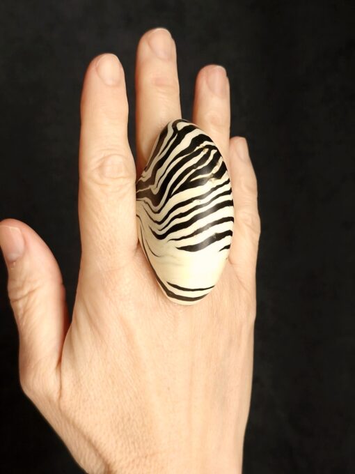 Vegan Ivory & Black Ring - Size 8.5