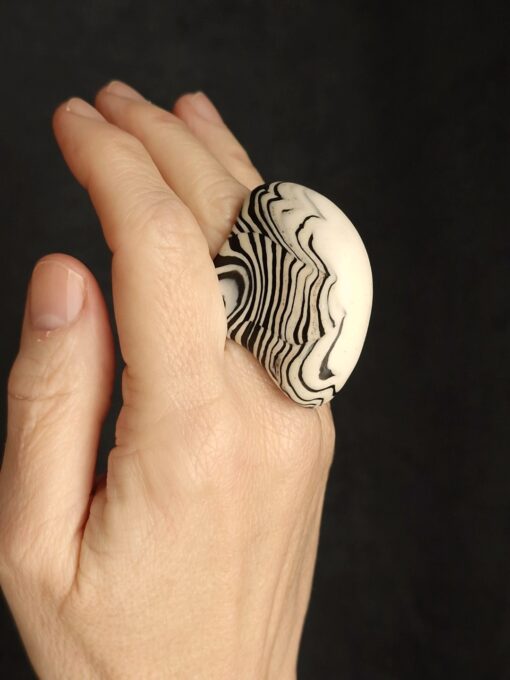 Vegan Ivory & Black Ring - Size 7 - Image 3