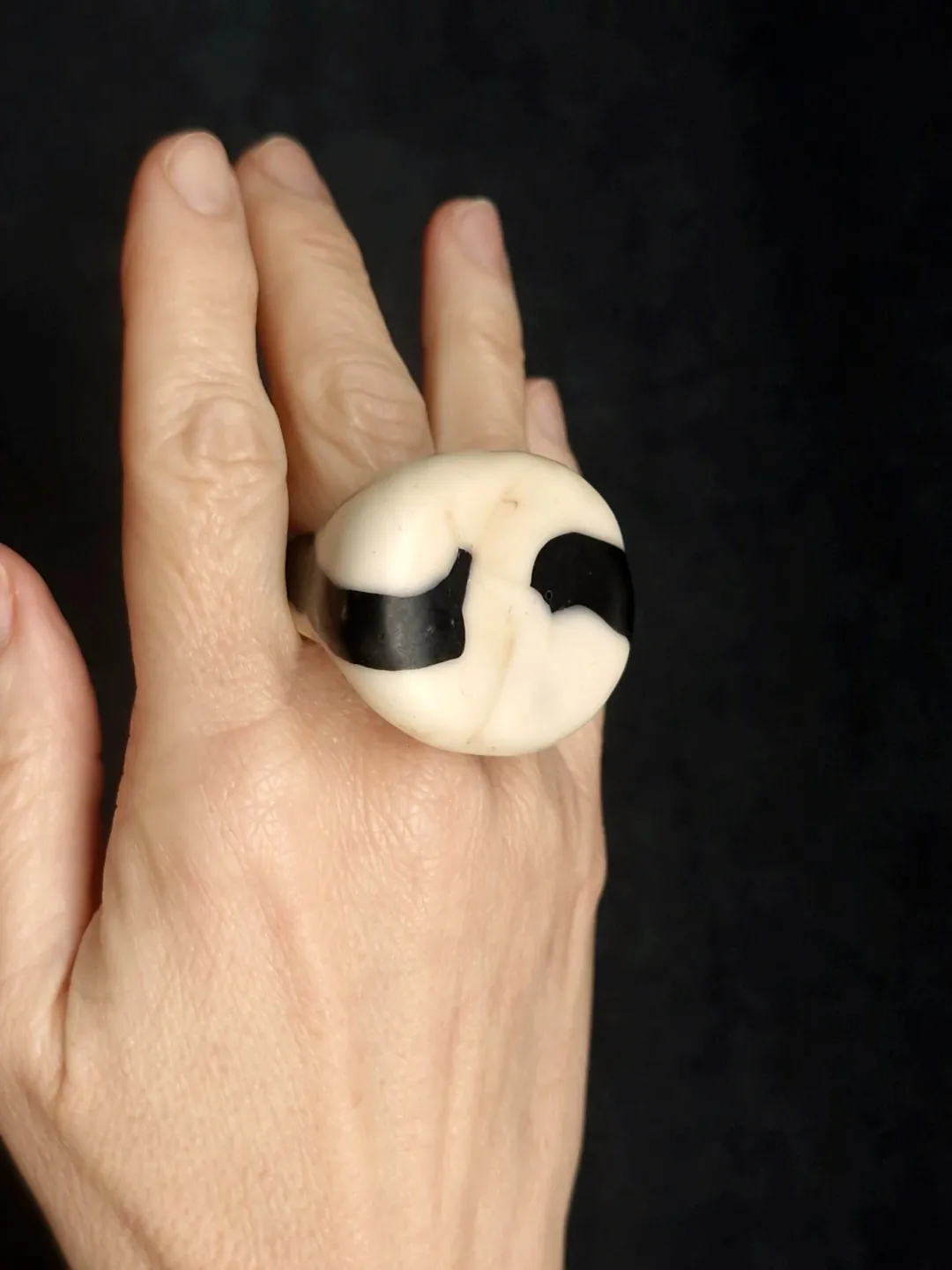 Vegan Ivory & Black Ring - Size 7.5