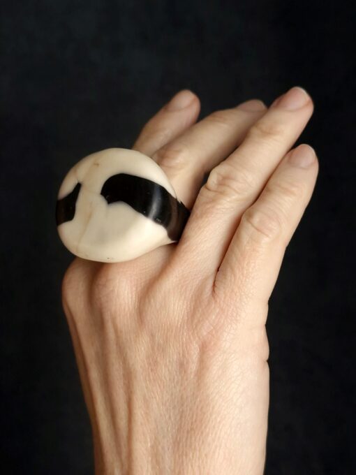 Vegan Ivory & Black Ring - Size 7.5 - Image 3