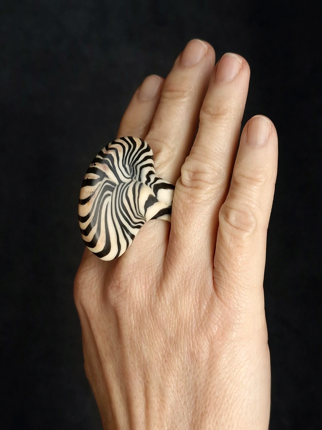 Black & Vegan Ivory Ring - Size 6 - Image 3