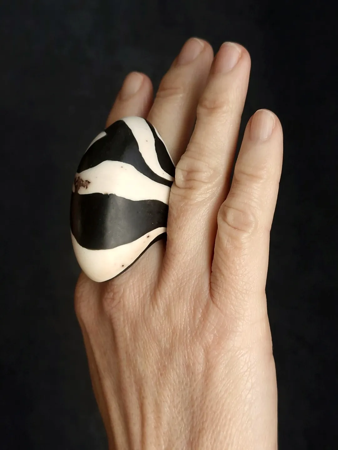 Vegan Ivory & Black Ring - Size 7 - Image 3