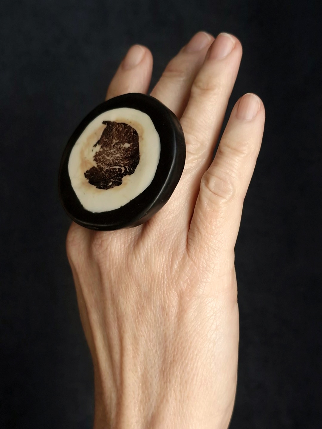 Vegan Ivory & Black Ring - Size 7.5 - Image 3