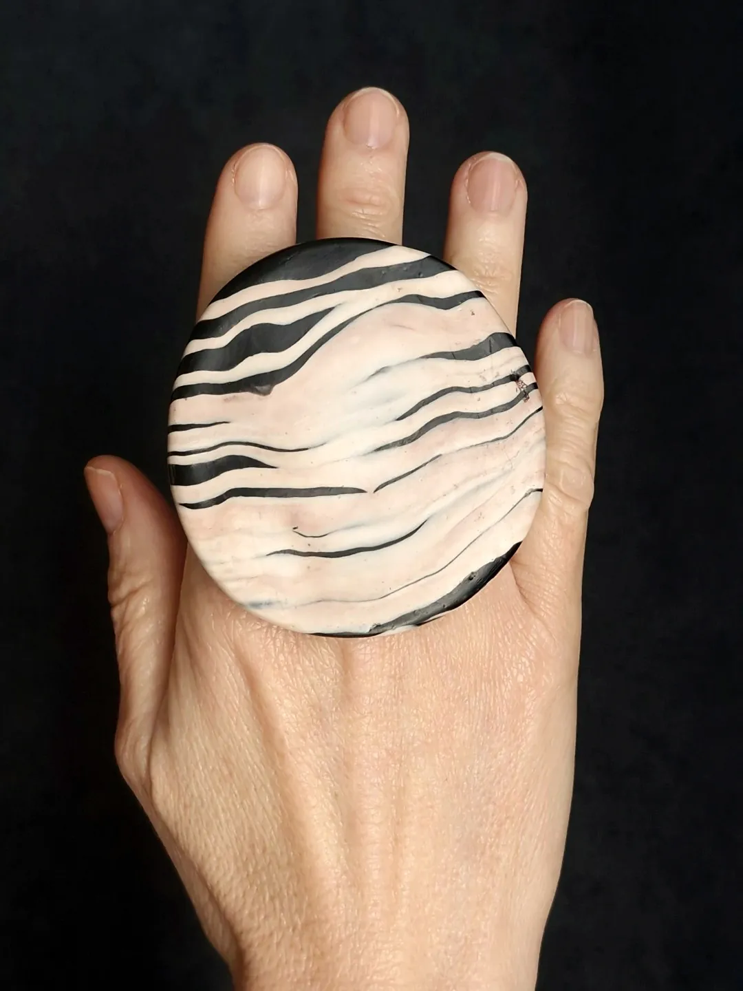 Vegan Ivory & Black Ring - Size 7.5 - Image 2