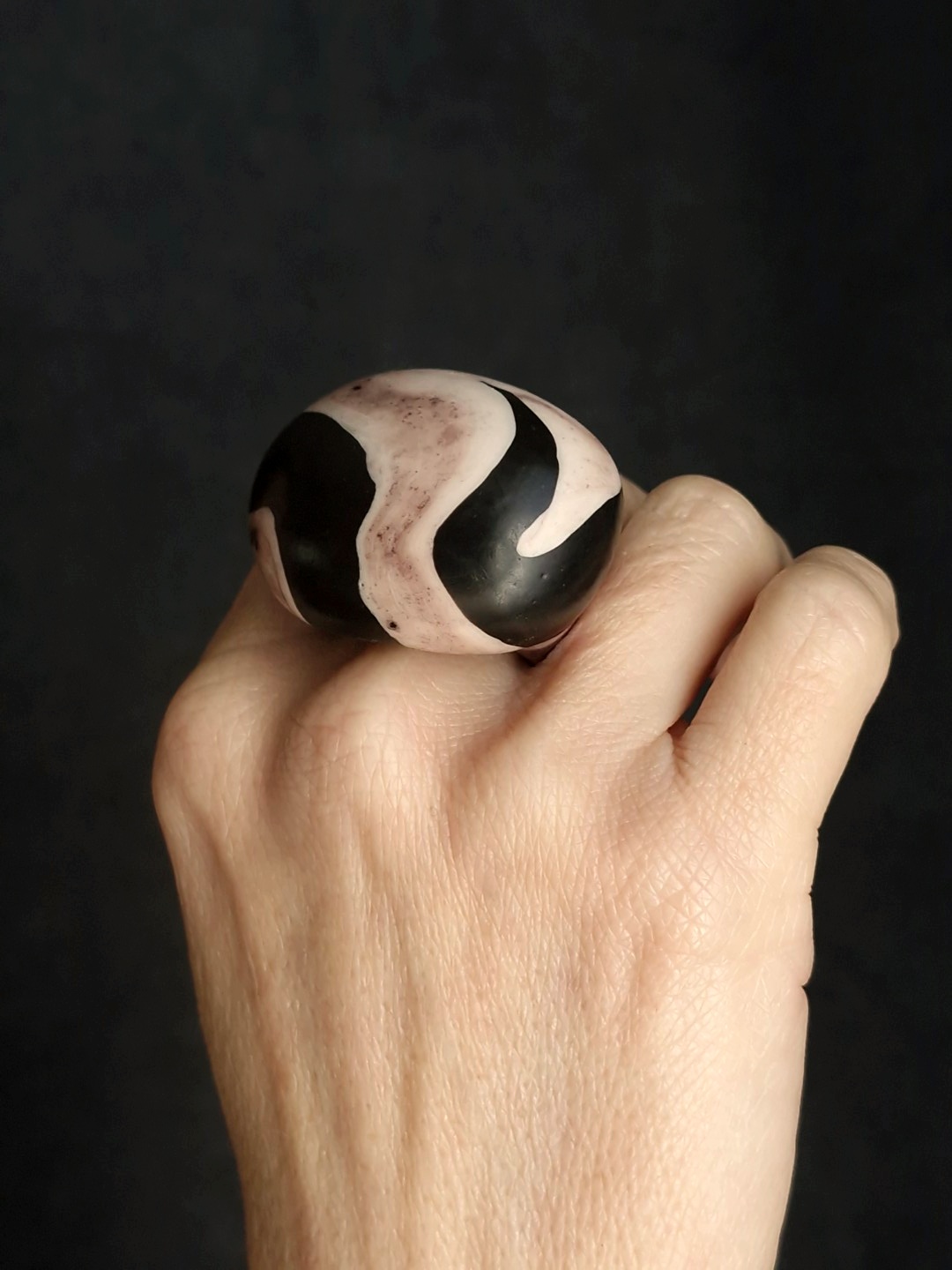 Vegan Ivory & Black Ring - Size 8.5 - Image 3