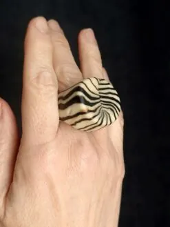 Vegan Ivory & Black Ring - Size 7