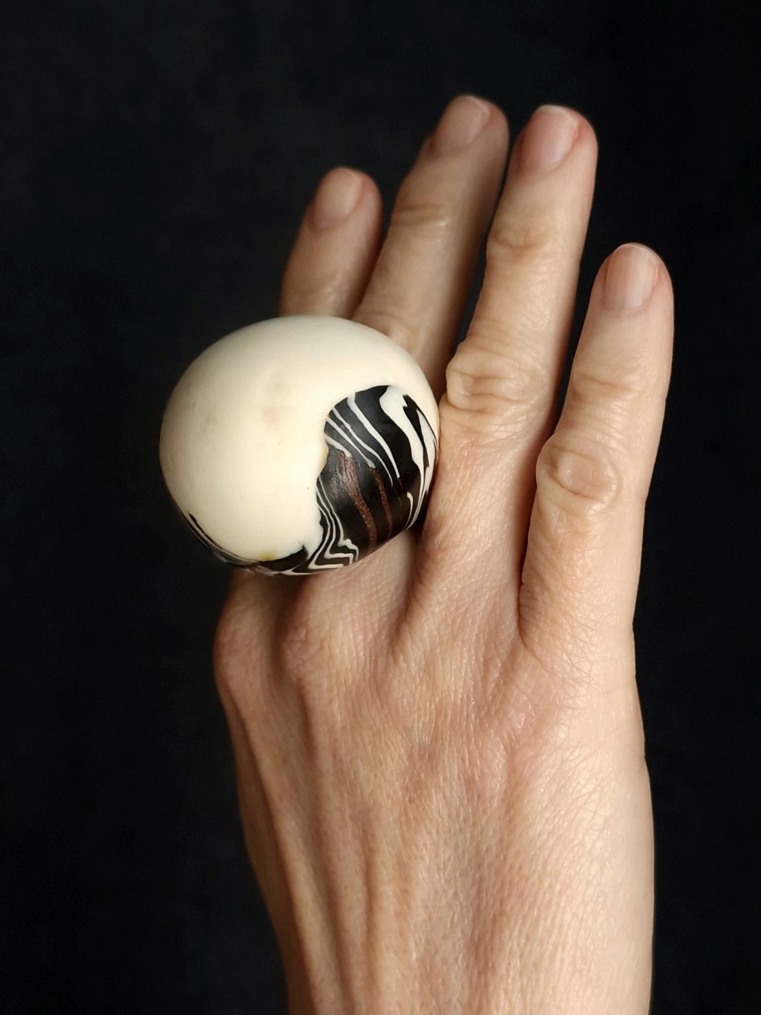 Vegan Ivory & Black Ring - Size 7 - Image 3