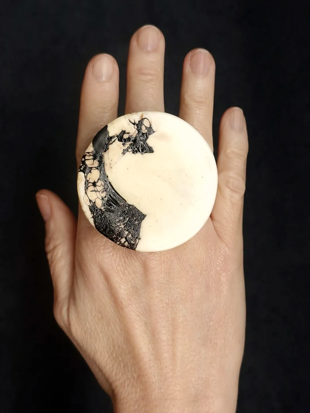 Vegan Ivory & Black Ring - Size 7 - Image 2