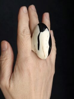 Vegan Ivory & Black Ring - Size 8
