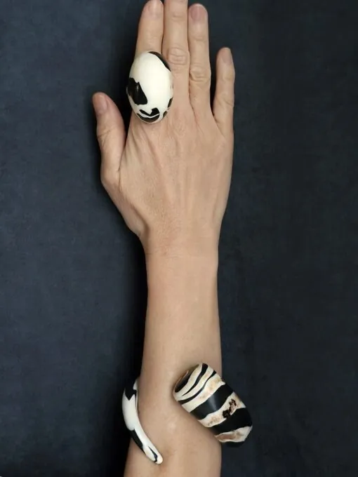 Vegan Ivory & Black Snake Cuff - Size S - Image 4