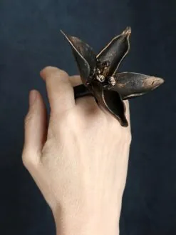Black with Gold Sheen Flower Ring Size 8.5