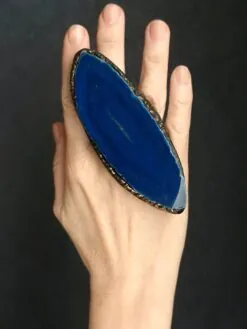 Alternative view of Blue Sliced Agate Ring - Size 8.5