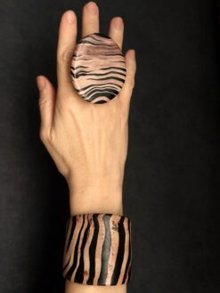 Alternative view of Brown & Black Flat Cuff - Size S