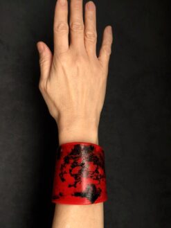 Alternative view of Red & Black Flat Cuff - Size S - M