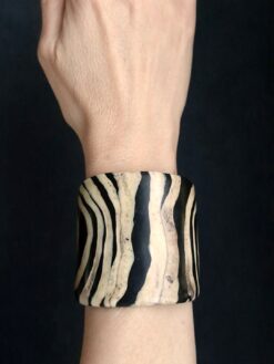 Vegan Ivory & Black Flat Cuff - Size S