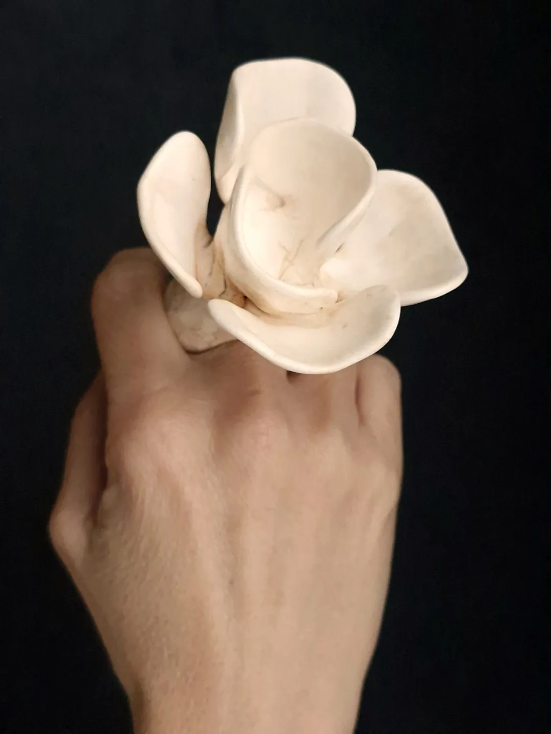 Vegan Ivory Flower Ring - Size 6