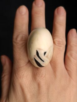 Vegan Ivory & Black Ring - Size 6.5