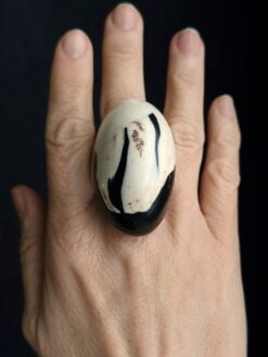 Vegan Ivory & Black Ring - Size 8