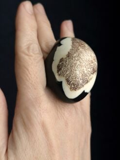 Vegan Ivory & Black Ring - Size 7