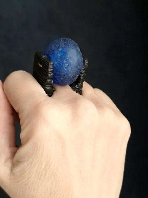 Dark Blue Glass Bead & Black Spin Ring - Size 8